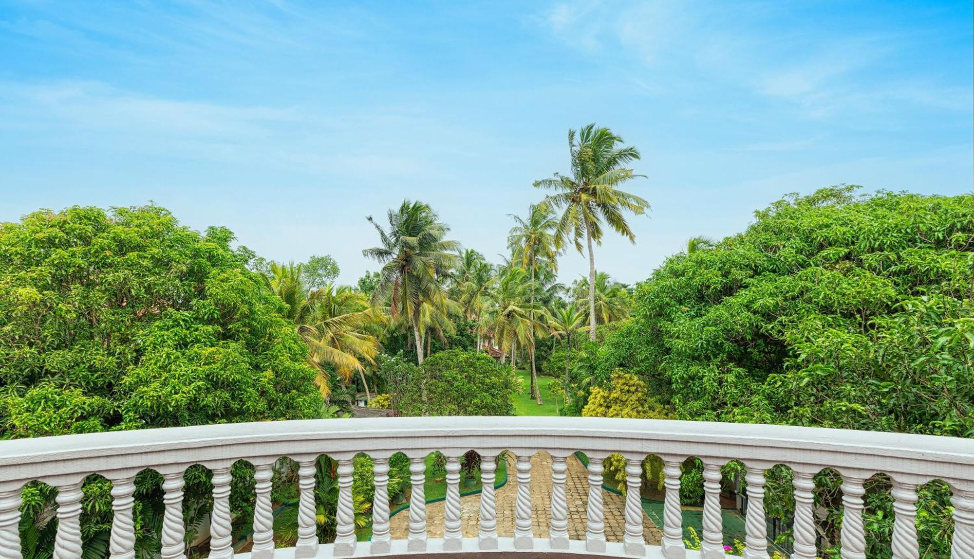 Sagarika Beach Hotel Moragalla Exterior foto